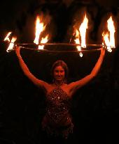 Fire Artists, Fire Hula